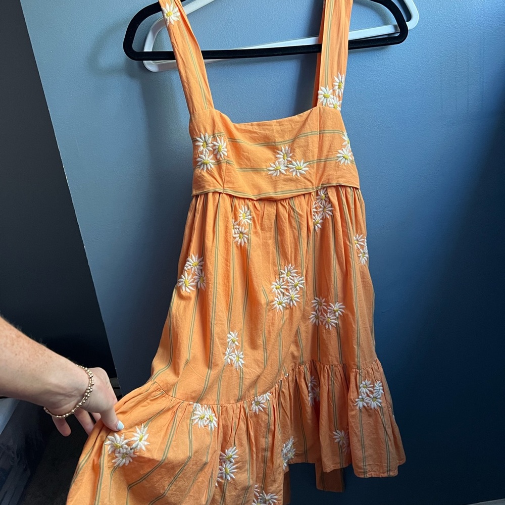 Sunflower embroidered mini dress!
